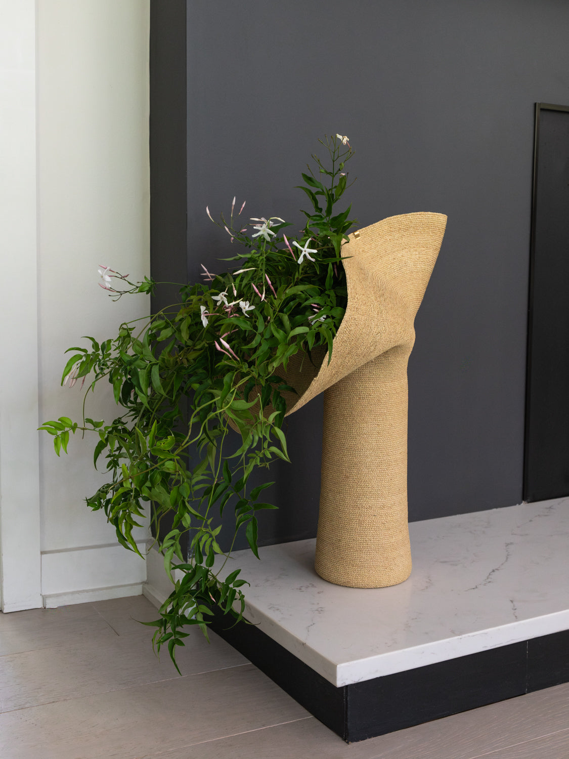 Lapel Raffia Vase