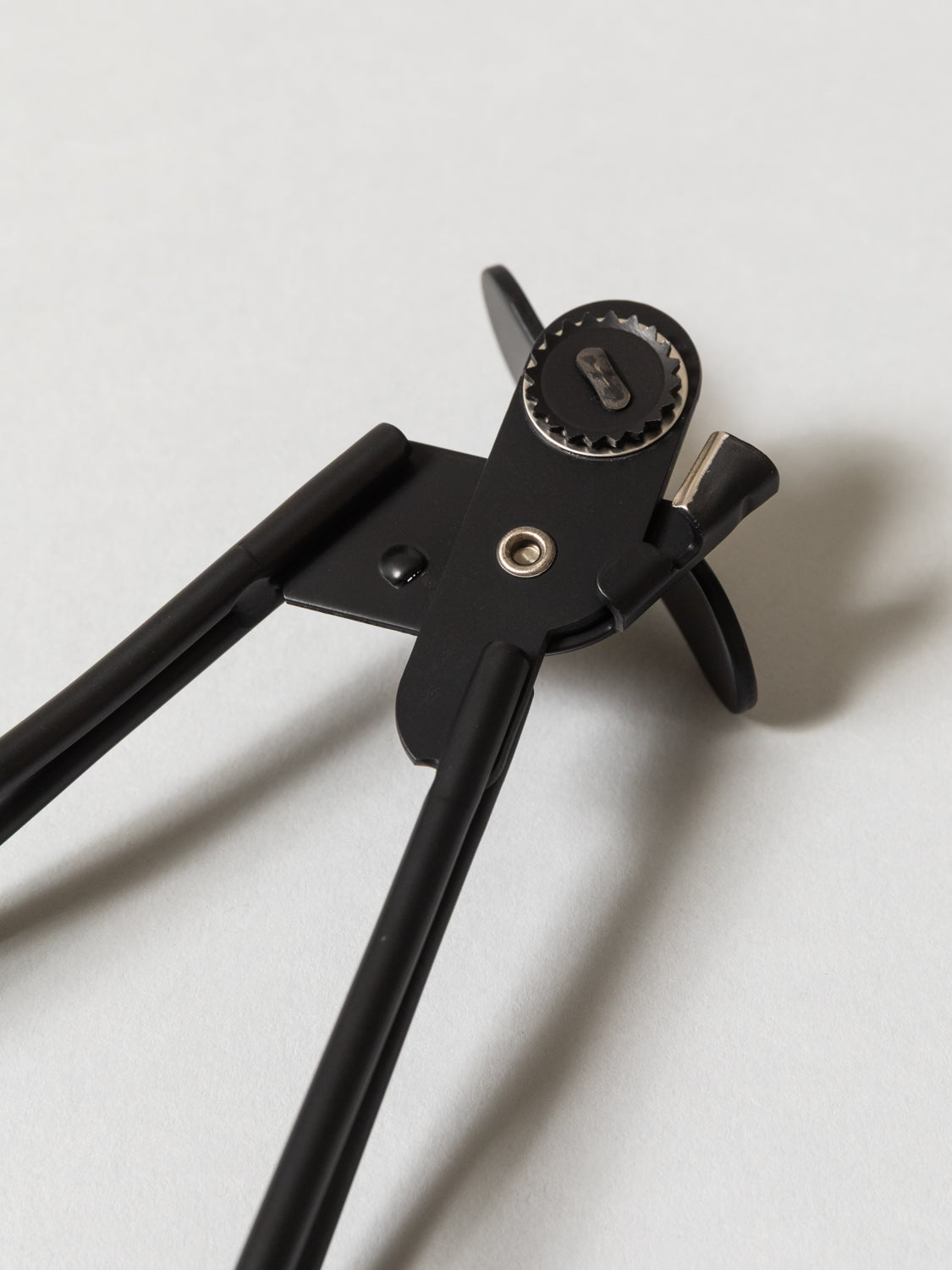 FD Style Can Opener